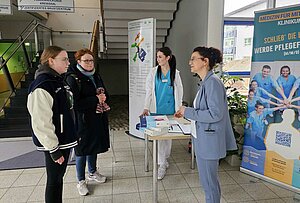 Janet Ranga freute sich über viele Besucher*innen zum Next Generation Day.